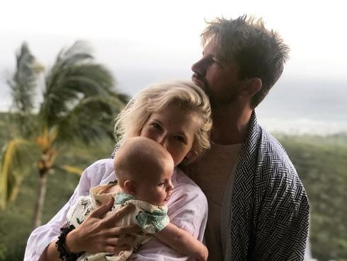 Hang Knighton's former husband, Zachary Knighton with his second wife and son.